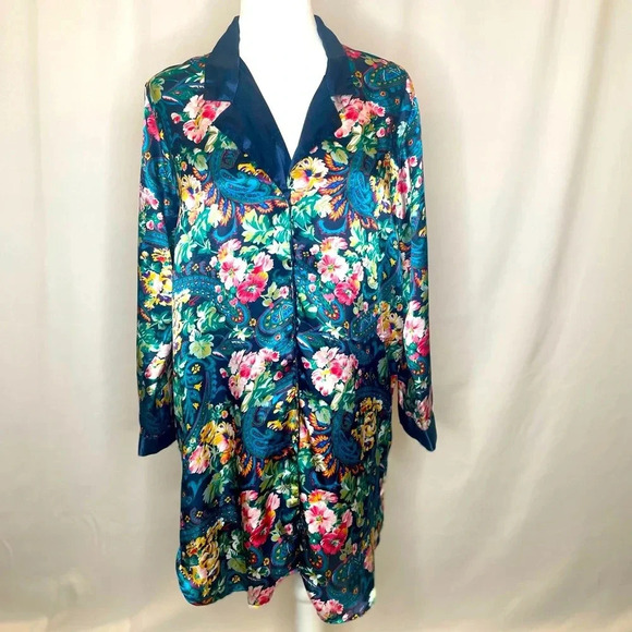 Victoria Secret Silky Gold Label Sleep Shirt Navy Floral Paisley Satin Size M - Picture 1 of 5